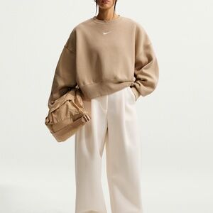 Nike Sportswear Phoenix Fleece Oversized Crewneck Sweatshirt Linen Tan Small